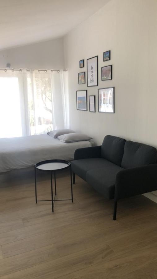 Studio Refait A Neuf Avec Jardin Aigues Mortes Exterior foto